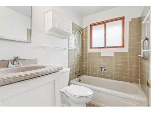 5310 Beech St, Arvada, CO 80002 photo 4