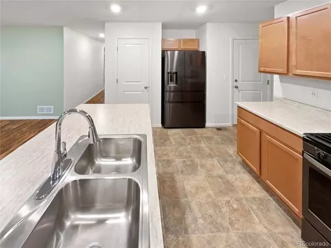 27699 E 7th Ln, Aurora, CO 80018 photo 15