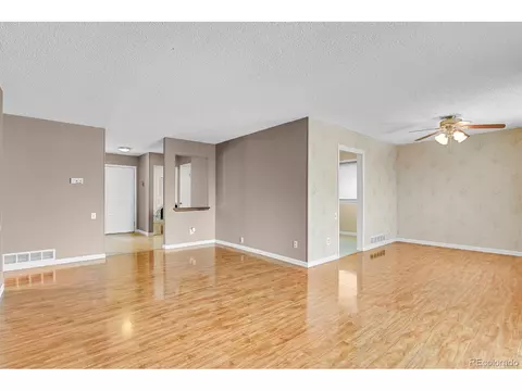 17275 E Brown Cir, Aurora, CO 80013 photo 9