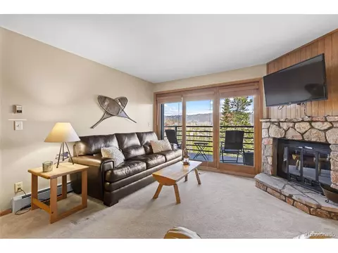 Living - Undisclosed, Silverthorne, CO 80498 photo 2 of 4