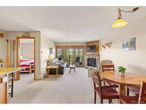 Living - Undisclosed, Silverthorne, CO 80498 photo 1 of 4