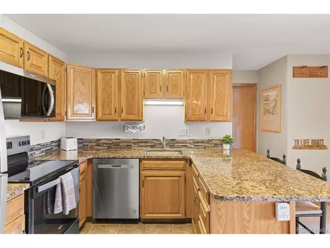 Kitchen - Undisclosed, Silverthorne, CO 80498 photo 3 of 4