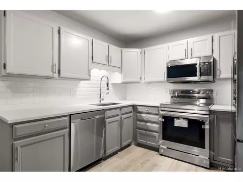 3124 S Wheeling Way #207, Aurora, CO 80014