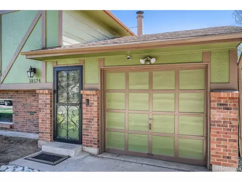 18174 E Kepner Dr, Aurora, CO 80017 photo 3