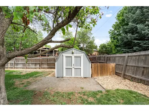 Exterior - 6984 S Spruce Dr, Centennial, CO 80112 photo 5 of 7