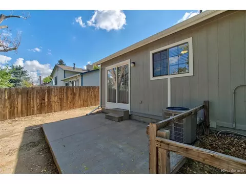 Exterior - 16151 E Oxford Dr, Aurora, CO 80013 photo 6 of 7