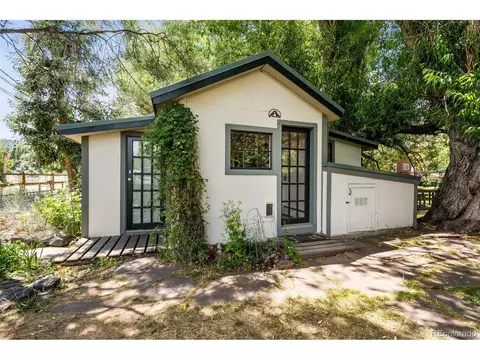 26285 Columbine Trl, Kittredge, CO 80457