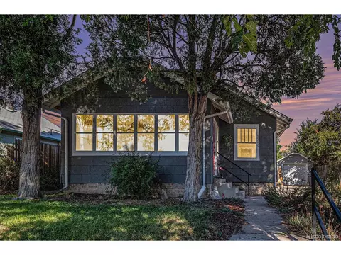 1380 Clinton St, Aurora, CO 80010