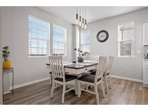 28458 E 8th Pl, Aurora, CO 80018 photo 8