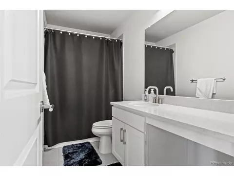 28458 E 8th Pl, Aurora, CO 80018 photo 17