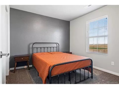 28458 E 8th Pl, Aurora, CO 80018 photo 18