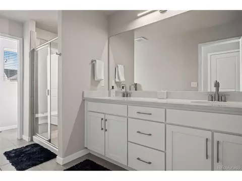 28458 E 8th Pl, Aurora, CO 80018 photo 22