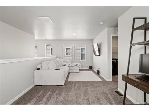 28458 E 8th Pl, Aurora, CO 80018 photo 15