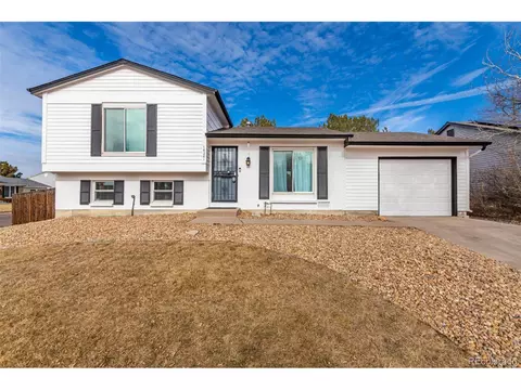 16201 E Alabama Dr, Aurora, CO 80017