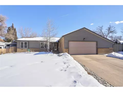 5562 S Moore St, Littleton, CO 80127