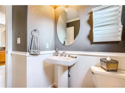 9074 E 29th Pl, Denver, CO 80238 photo 32