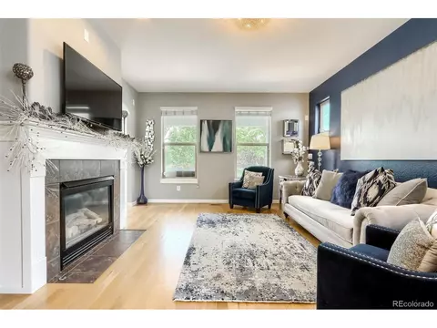 9074 E 29th Pl, Denver, CO 80238 photo 2