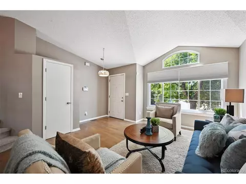 20398 E Powers Ln, Aurora, CO 80015 photo 2
