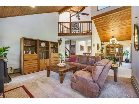 9062 Gray Fox Dr, Evergreen, CO 80439 photo 3