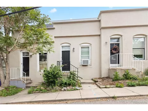 2526 Kensing Ct, Denver, CO 80211