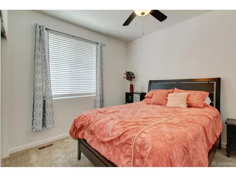 26947 E Maple Ave, Aurora, CO 80018 photo 4