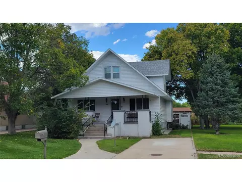 220 E 5th St, Julesburg, CO 80737