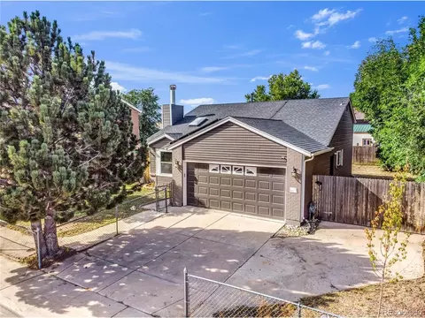 4523 Deephaven Ct, Denver, CO 80239