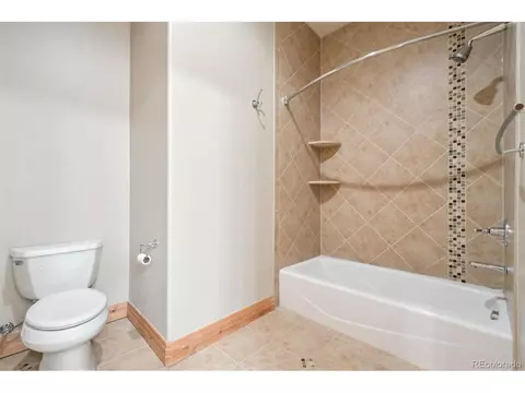 9081 E Wesley Dr, Denver, CO 80231 photo 46