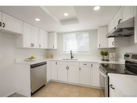 17623 E Temple Dr, Aurora, CO 80015 photo 8