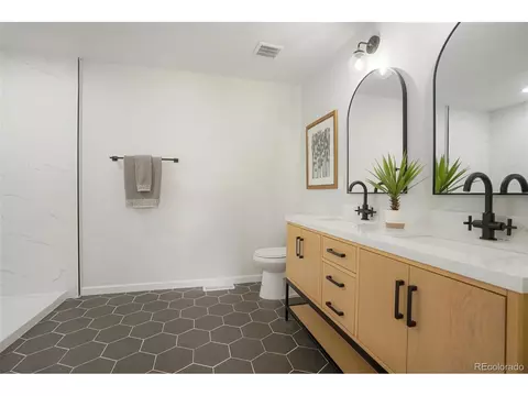 17623 E Temple Dr, Aurora, CO 80015 photo 12
