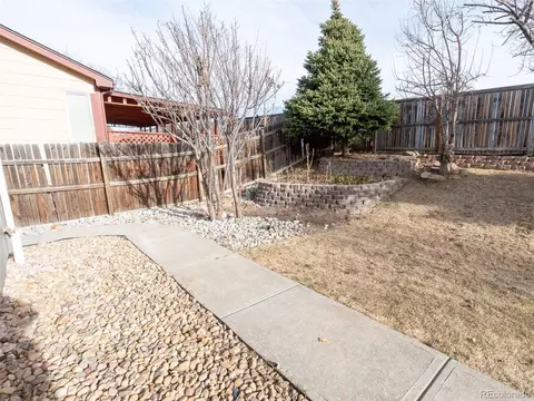 Exterior - 19147 E Dickenson Dr, Aurora, CO 80013 photo 7 of 7