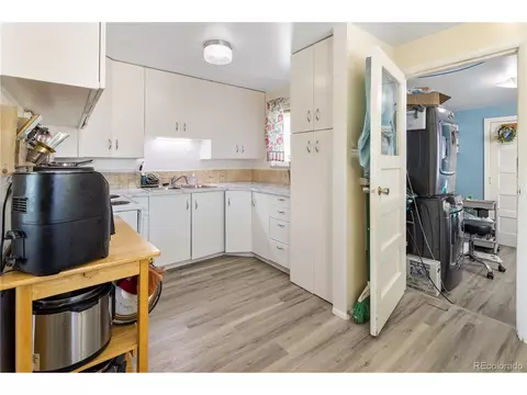 8305 W 53rd Pl, Arvada, CO 80002 photo 11