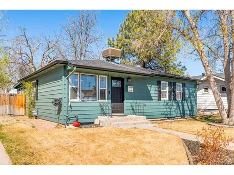 119 S 8th Ave, Brighton, CO 80601