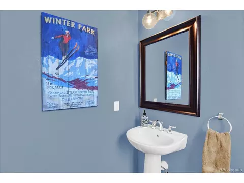 8063 E 34th Ave, Denver, CO 80238 photo 20