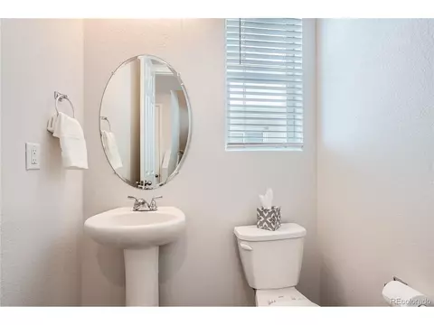 24233 E 41st Ave, Aurora, CO 80019 photo 16
