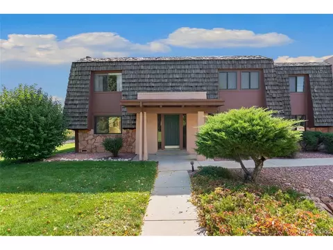 2931 Mesa Rd #A, Colorado Springs, CO 80904