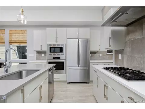 6705 Morrison Dr, Denver, CO 80221 photo 8