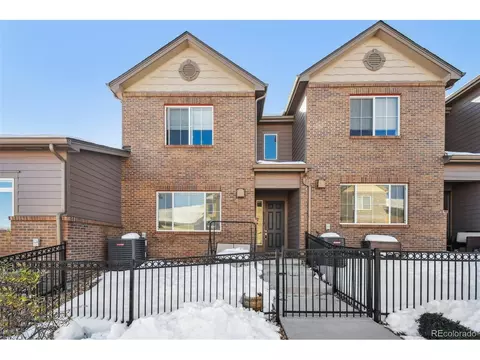 6779 S Old Hammer Ct, Aurora, CO 80016