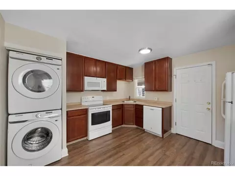 780 Iola St, Aurora, CO 80010 photo 9