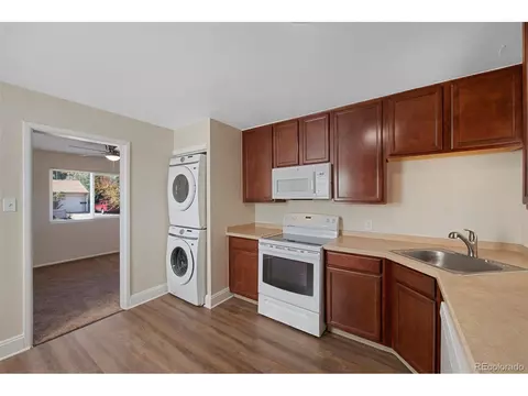 780 Iola St, Aurora, CO 80010 photo 10
