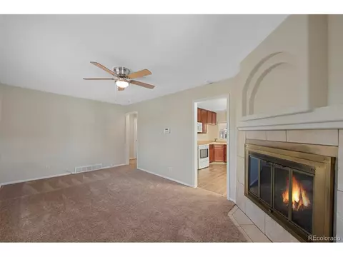 780 Iola St, Aurora, CO 80010 photo 8