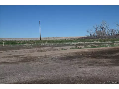 15 7th Ave, Deer Trail, CO 80105