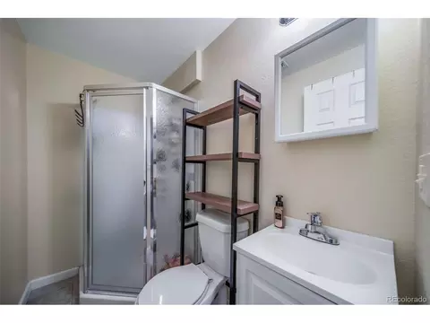 Bath - 8110 E 133rd Ave, Thornton, CO 80602 photo 4 of 4