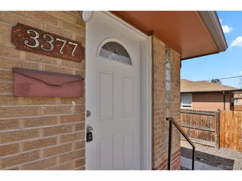 3377 Jasmine St, Denver, CO 80207