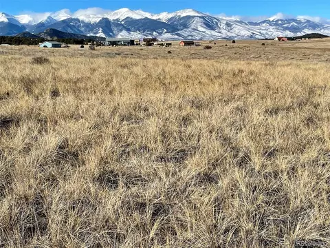 384 Burroback Ct, Cotopaxi, CO 81223