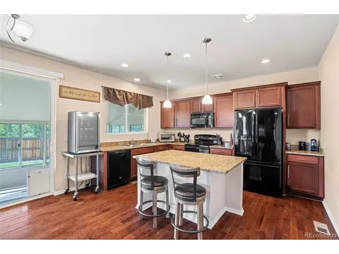 6635 S Kellerman Way, Aurora, CO 80016 photo 4
