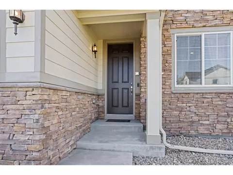 6635 S Kellerman Way, Aurora, CO 80016 photo 2
