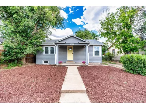 1650 Geneva St, Aurora, CO 80010