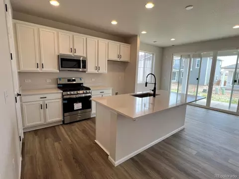 4636 Hatcher Dr, Brighton, CO 80601 photo 3