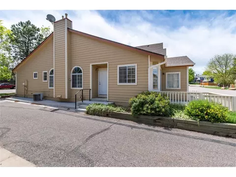10507 W Maplewood Dr #E, Littleton, CO 80127